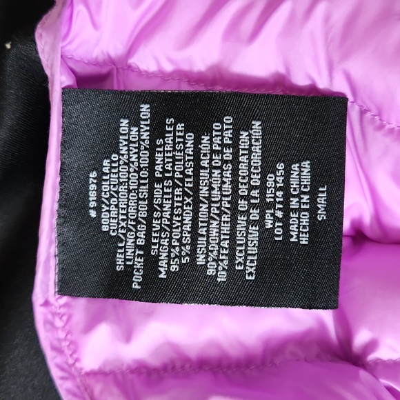 32° DEGREES WEATHERPROOF Light Down Puffer and Stretch Fabric Jacket - Picture 9 of 10